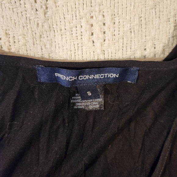 Women's French Connection Black Tank Size Small - Picture 4 of 7